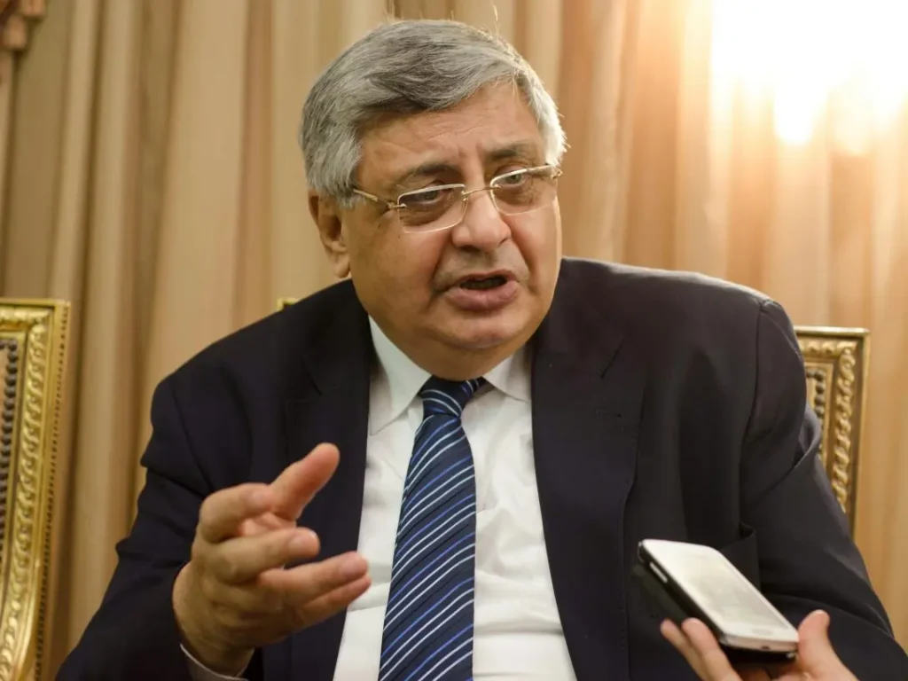مستشار الرئيس للصحة يوضح الوضع الوبائي في مصر بعد متحور كورونا الجديد…