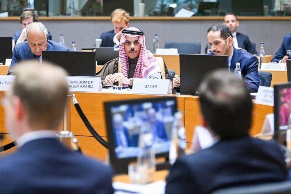 الجنائية الدولية» تطلب توقيف نتنياهو وقادة من «حماس»….