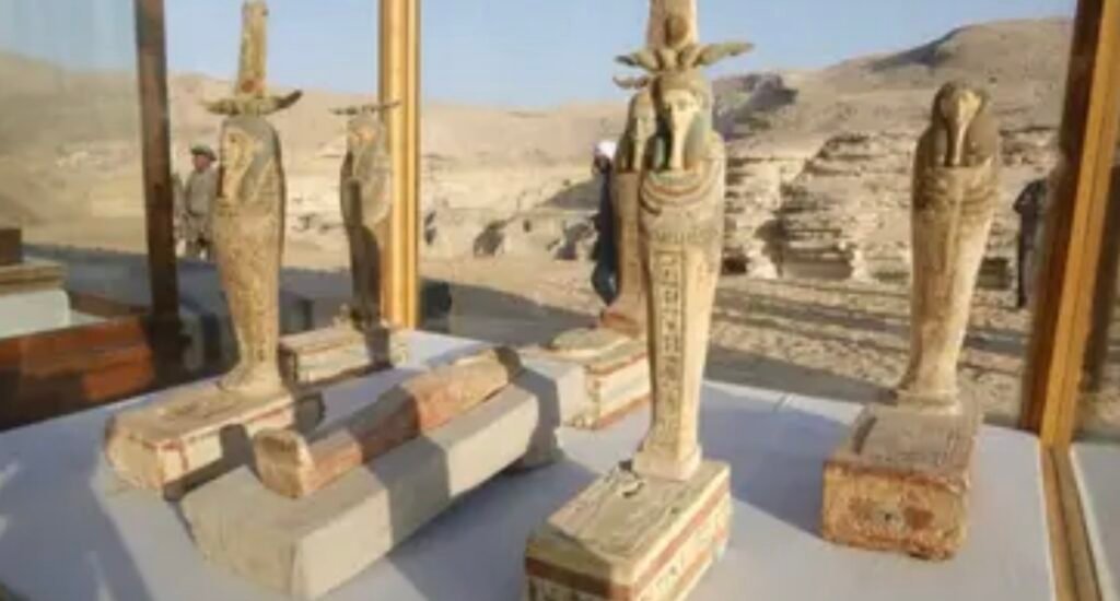 صفقة بيع الآثار بحزب الوفد”.. اختطاف وسرقة هاتف وحبس 7 متهمين