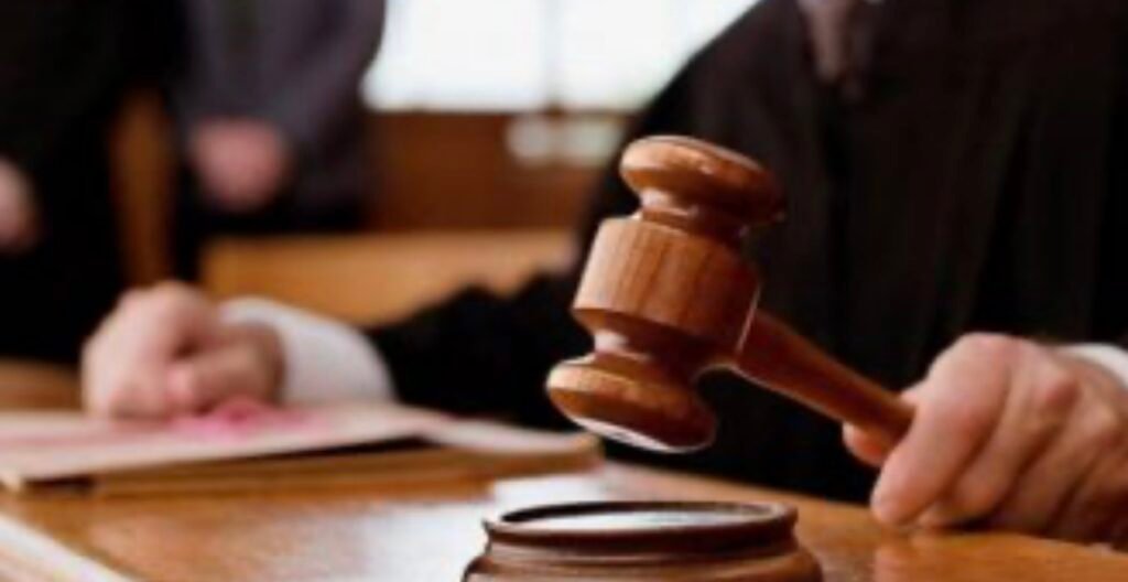 انتفاء الجريمة؛ يستلزم إصدار حكم بالبراءة أم قرار بالإفراج؟