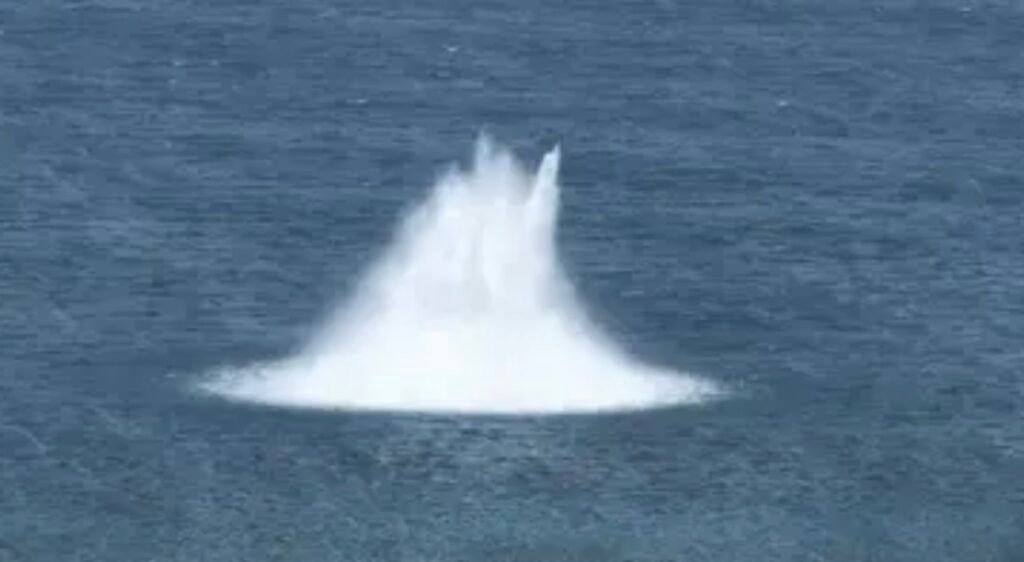 ### “Underwater Triumph: Masam Neutralizes Houthi Missile Off Bab al-Mandab”
