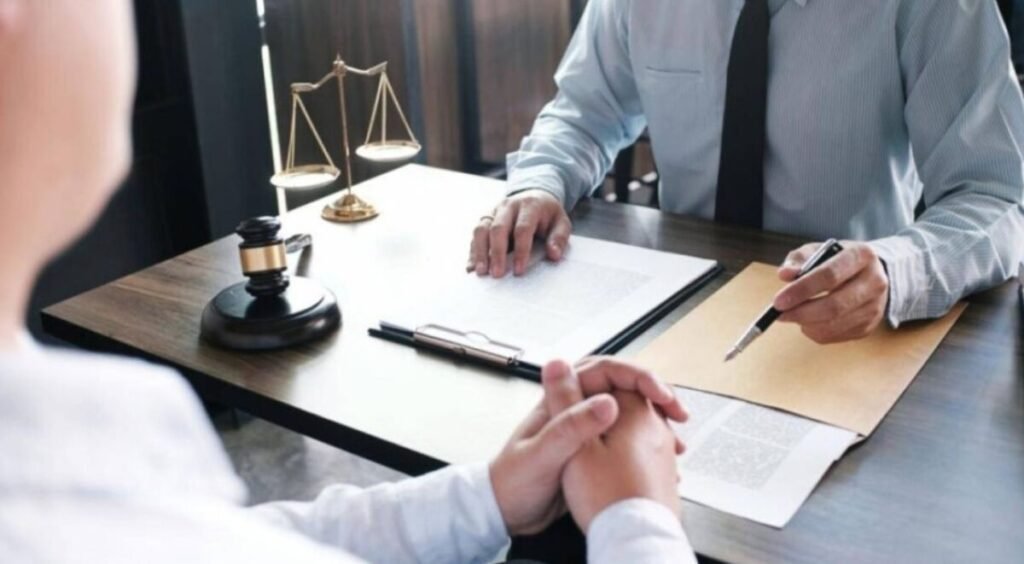 كيف ارفع شكوي لمكتب العمل لتأخير الرواتب ؟