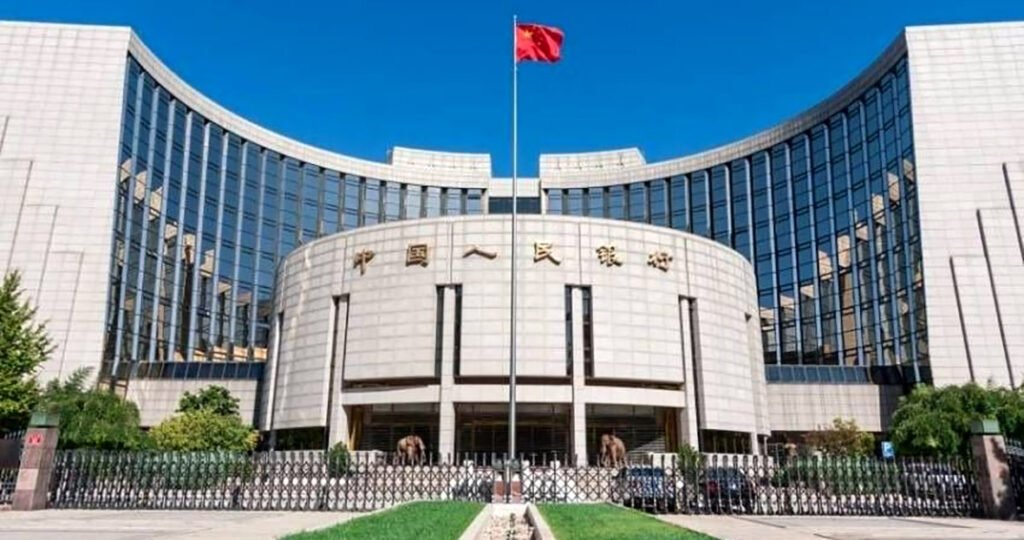 المركزي الصيني” يضخ 37.5 مليار دولار في النظام المصرفي….