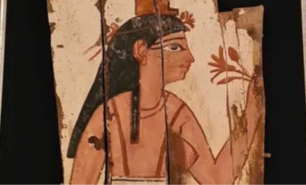 مصر تسترد 3 قطع أثرية من هولندا