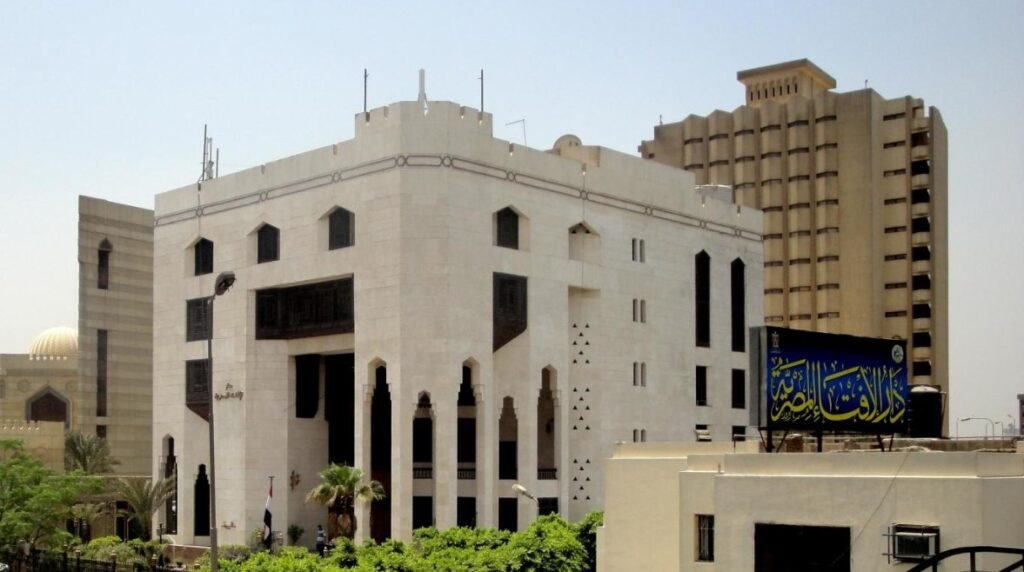 الإفتاء: سارق المياه والكهرباء يأكل أموال الناس بالباطل..