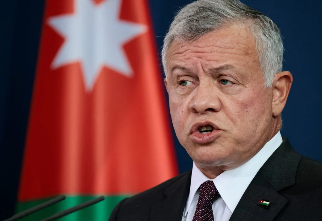 الملك الأردني يؤكد وقوف بلاده المطلق مع لبنان…