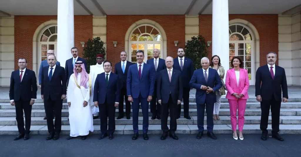 مجموعة الاتصال باجتماعات مدريد تطالب بانسحاب إسرائيل من محور فيلادلفيا…