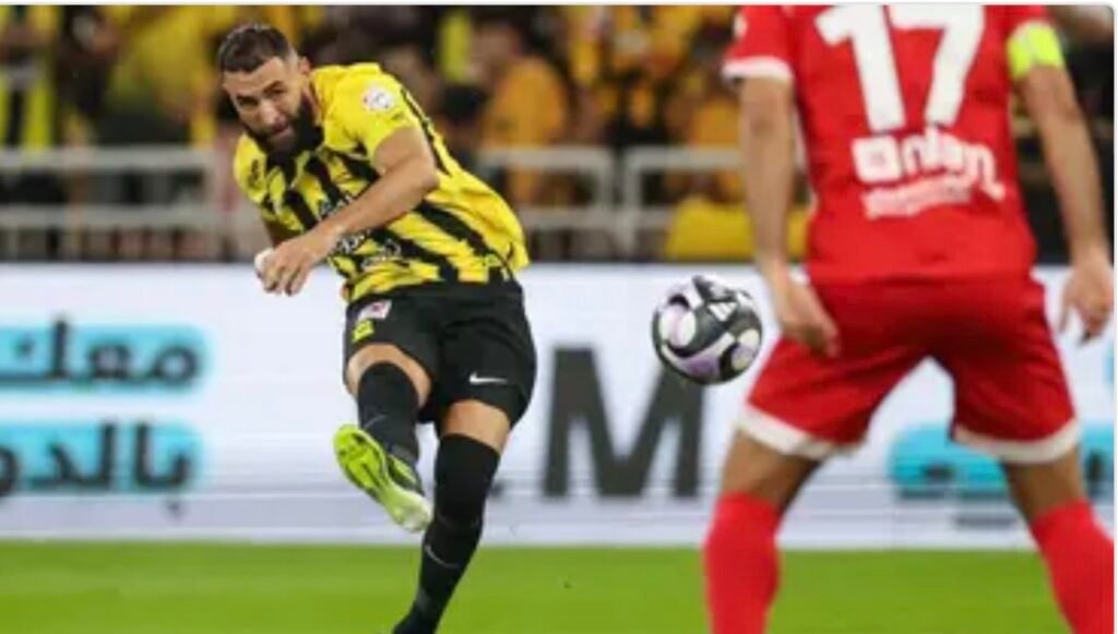 بنزيمة يصل إلى الـ”هاتريك” رقم 16 في مسيرته