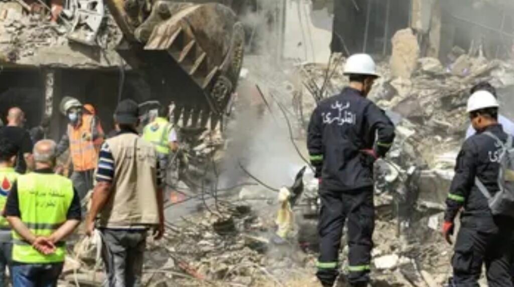 إسرائيل تقصف جنوب لبنان بضراوة.. حزب الله يمطر شمال إسرائيل بمئات الصواريخ