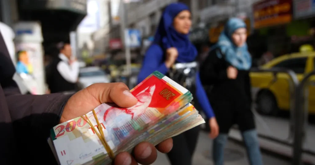 قلق أمريكي حيال تهديد إسرائيل بقطع المراسلة المصرفية مع البنوك الفلسطينية….