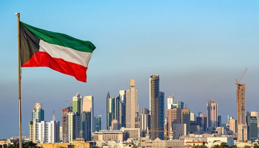 بينهم امرأة بجريمة مخلة بالشرف.. الكويت تجرد 9 أشخاص من جنسيتهم…