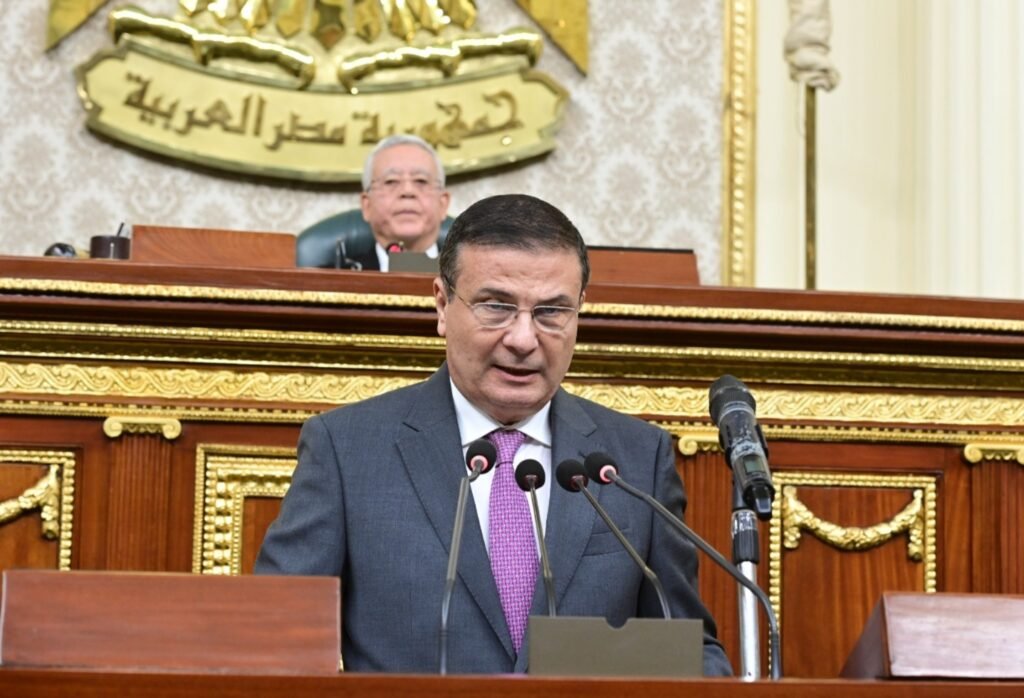 وزير الزراعة: إزالة 17 ألف حالة تعد على الأراضى الزراعية…