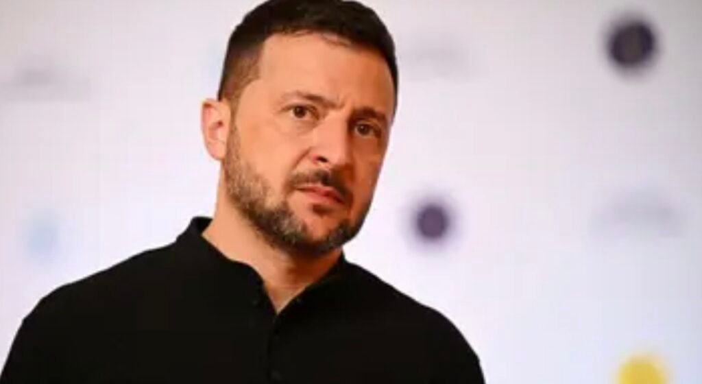 زيلينسكي: لم نطالب بأسلحة نووية.. والسلام مع روسيا يتوقف على انتخابات أميركا