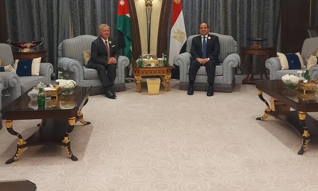 الرئيس السيسي والعاهل الأردني يؤكدان رفض تصفية القضية الفلسطينية…
