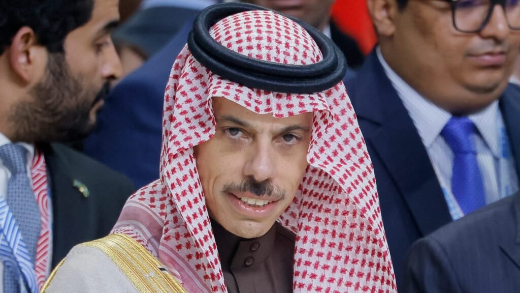 ترامب أم هاريس؟.. بن فرحان يوضح موقف السعودية من انتخابات أمريكا…