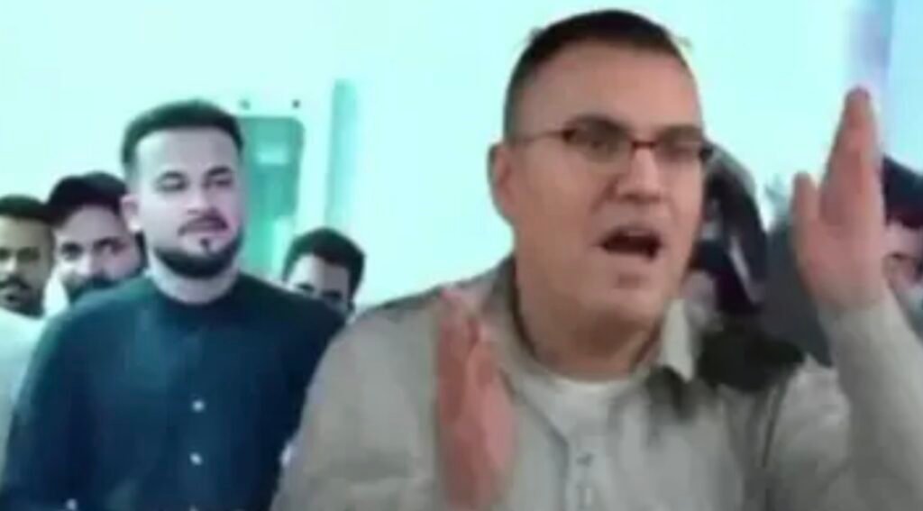 أفيخاي يركب الترند العراقي.. “لا تتمادى نخبزك خبز العباس”