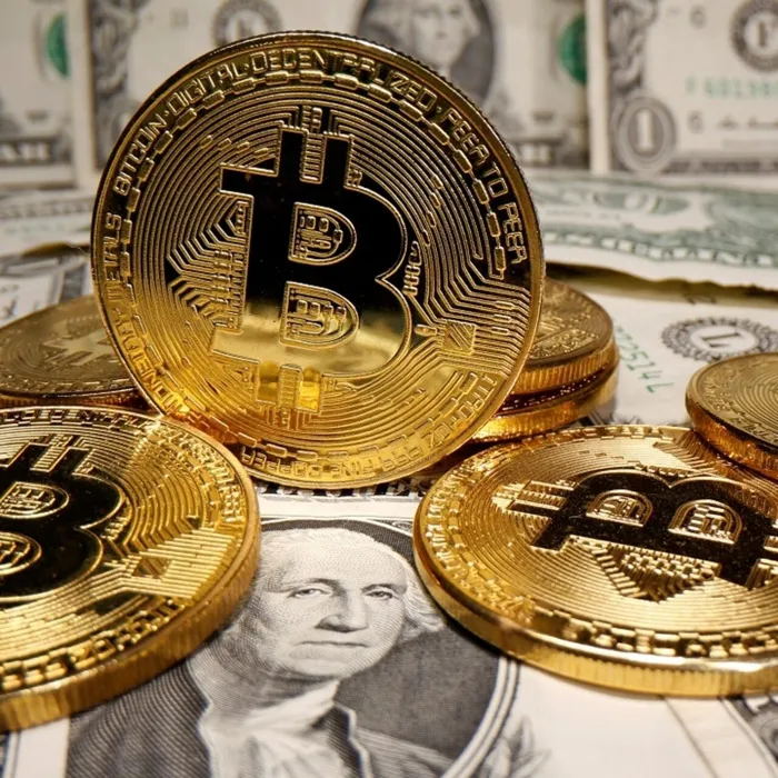 بتكوين تتجاوز 90 ألف دولار مستفيدة من التفاؤل بفوز ترامب
