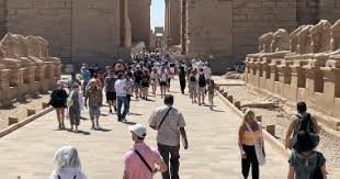 هل يحظر دخول المواقع الأثرية دون تصريح؟ .. القانون يجيب