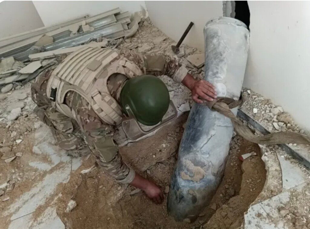 الجيش اللبناني يفكك 4 قنابل إسرائيلية غير منفجرة