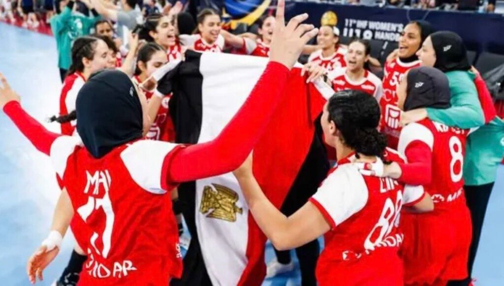 بفوز جديد.. شابات مصر لكرة اليد يواصلن التألق في بطولة العالم