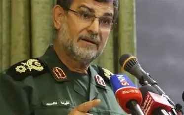 قائد القوات البحرية في الحرس الثوري يوجه رسالة للشعب الإيراني