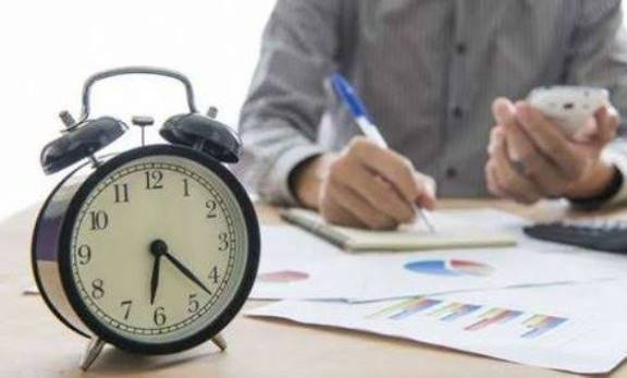 4 حالات يجوز فيها تخفيض ساعات العمل للموظف.. تعرف عليها
