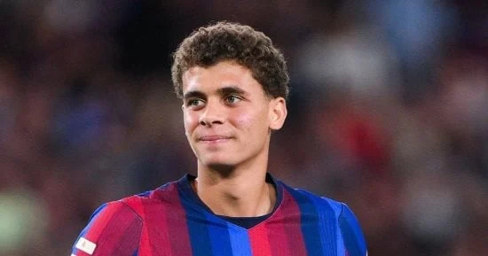 برشلونة يستهدف إدخال حمزة عبد الكريم في قائمة الكلاسيكو ضد ريال مدريد