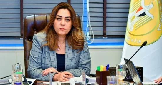 وزيرة التنمية المحلية تنفذ حركة تعيينات واسعة تشمل سكرتيري العموم في 7 محافظات