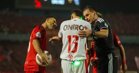 اتحاد الكرة يرفض طلب الزمالك بسماع تسجيلات تقنية الفيديو في مباراة القمة