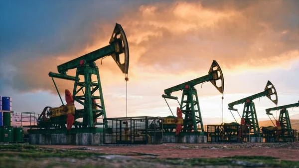 ترامب وبنك الاحتياطي الاستراتيجي: برنت يتجاوز 116 دولاراً وسط اضطرابات إمدادات النفط