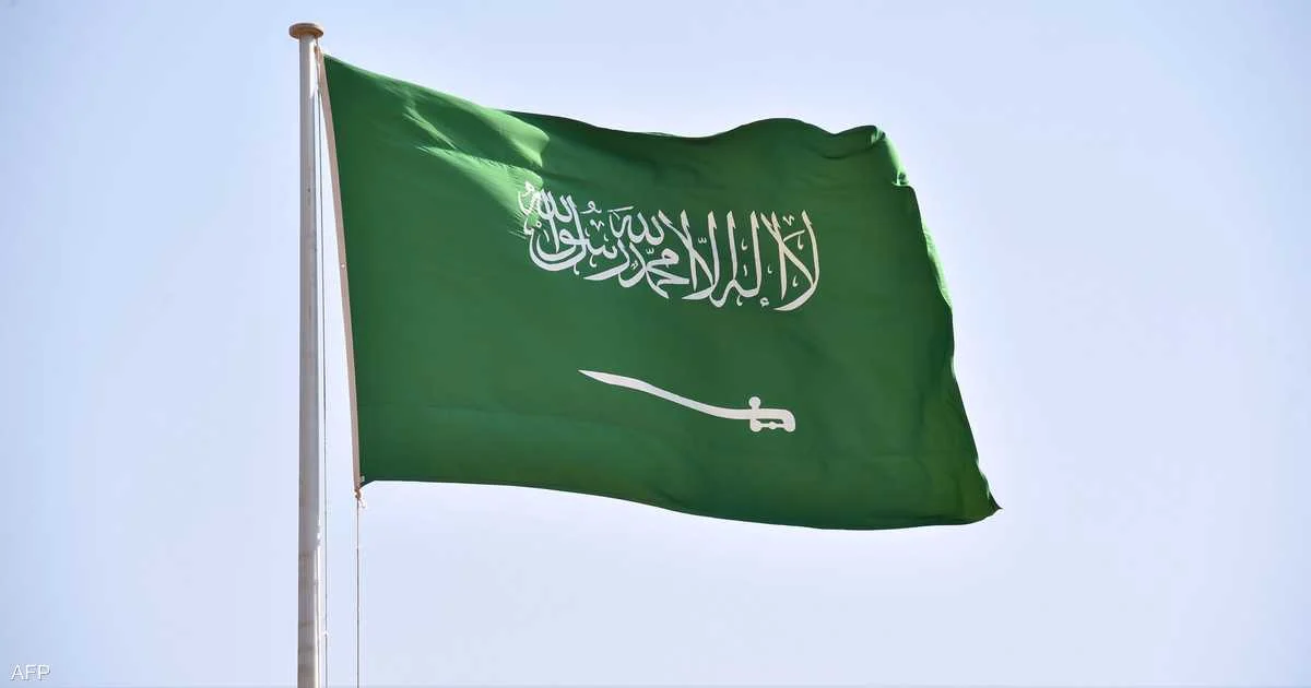 السعودية تعترض صواريخ حوثية تستهدف الطائف وينبع والرياض وتعلن زوال الخطر