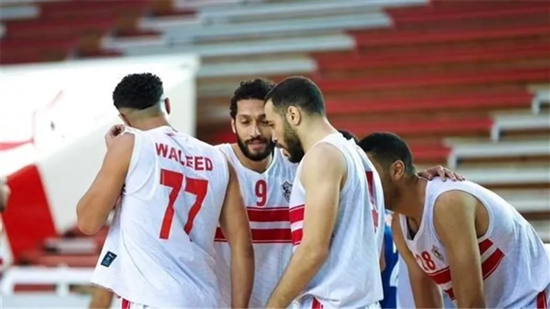 اللاعبون في الزمالك يقررون خوض مباراة الأهلي رغم أزمة المستحقات