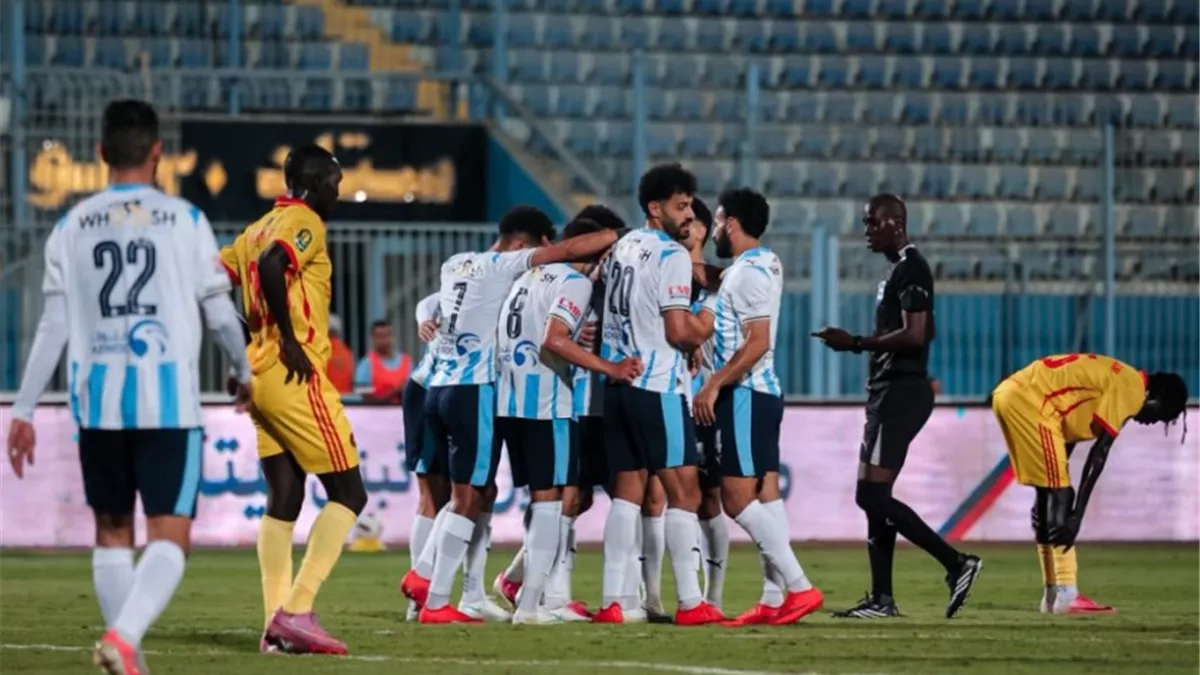 موكوينا يعلن قائمة بيراميدز لمواجهة وادي دجلة في الجولة 8 للدوري المصري
