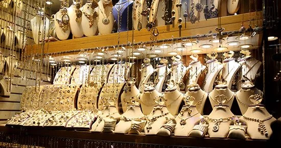 سعر الذهب عيار 14 اليوم السبت 31 أكتوبر يصل إلى 4203 جنيهات