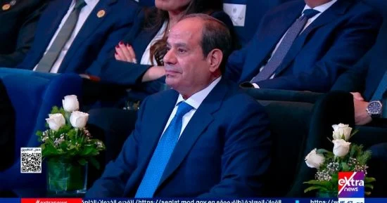 الرئيس السيسي يشهد عرض فيلم تسجيلي بعنوان «من الحلم إلى الواقع» خلال افتتاح منتدى مصر 2026