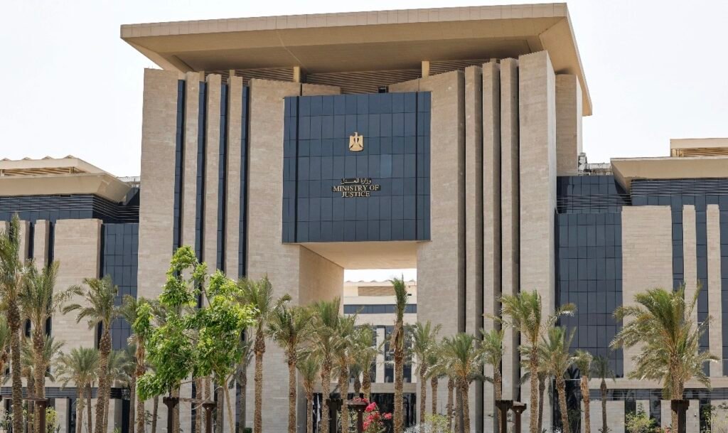 تشديد الإجراءات ضد الممتنعين عن دفع النفقة.. تراخيص مهنية جديدة تدخل قائمة الإيقاف