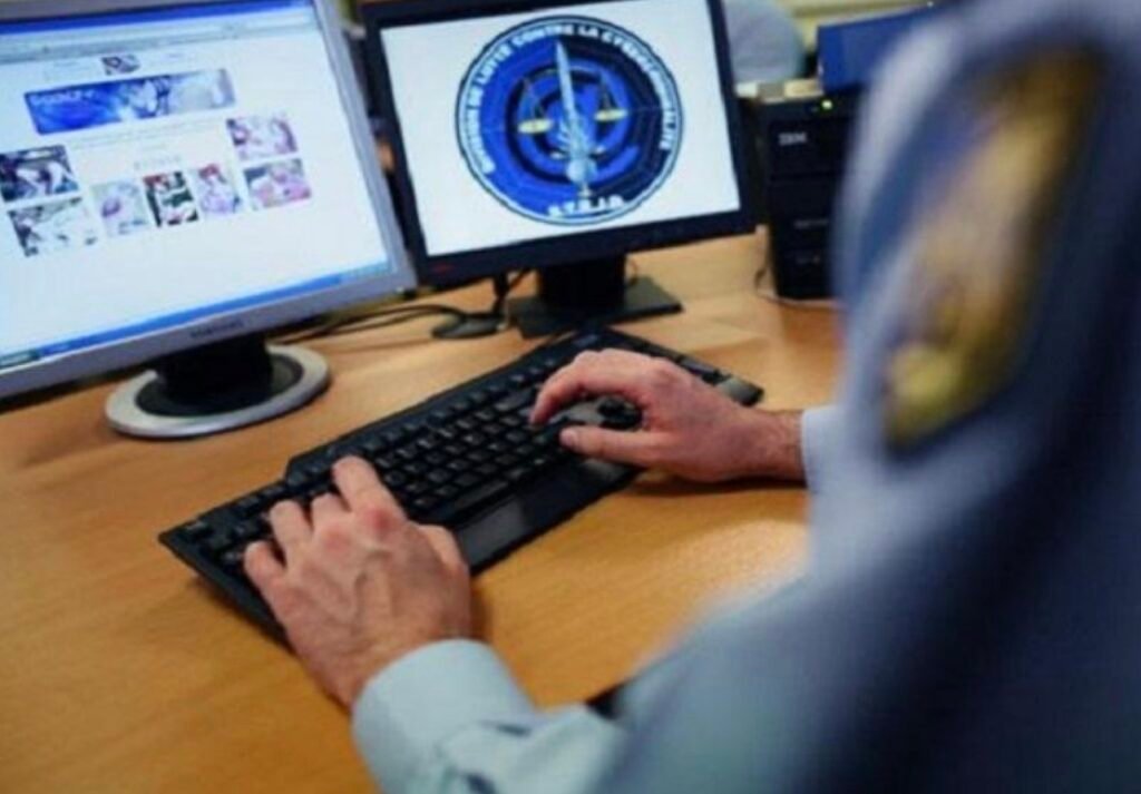 جرائم تقنية المعلومات والمسؤولية عن الحسابات الإلكترونية