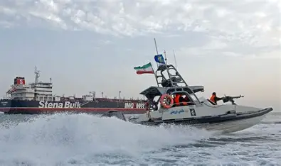 العراق ينقل مليوني برميل من النفط الخام إلى خارج مضيق هرمز