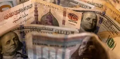 تحويلات المصريين بالخارج تسجل 47.3 مليار دولار.. كيف يستفيد الاقتصاد المصري منها؟