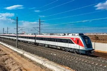 مواعيد القطار الكهربائي الخفيف LRT الجديدة في مصر.. آخر رحلة 11:40 مساءً والوصول إلى محطة بدر منتصف الليل
