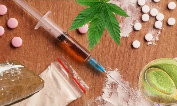 عقوبة تعمد الموظف الغش في تحليل المخدرات وفقا لقانون 73 لسنة 2021