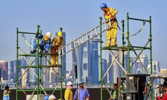 اعرف تفاصيل حقوقك في اتفاقات العمل الجديدة وطرق المطالبة بالتعويض عند مخالفتها